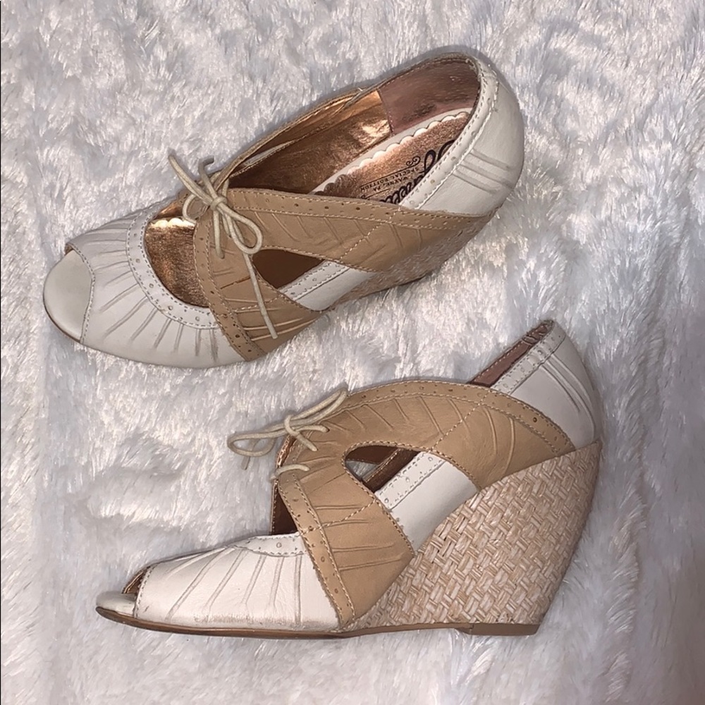 White and tan leather wedges - Seychelles- 8